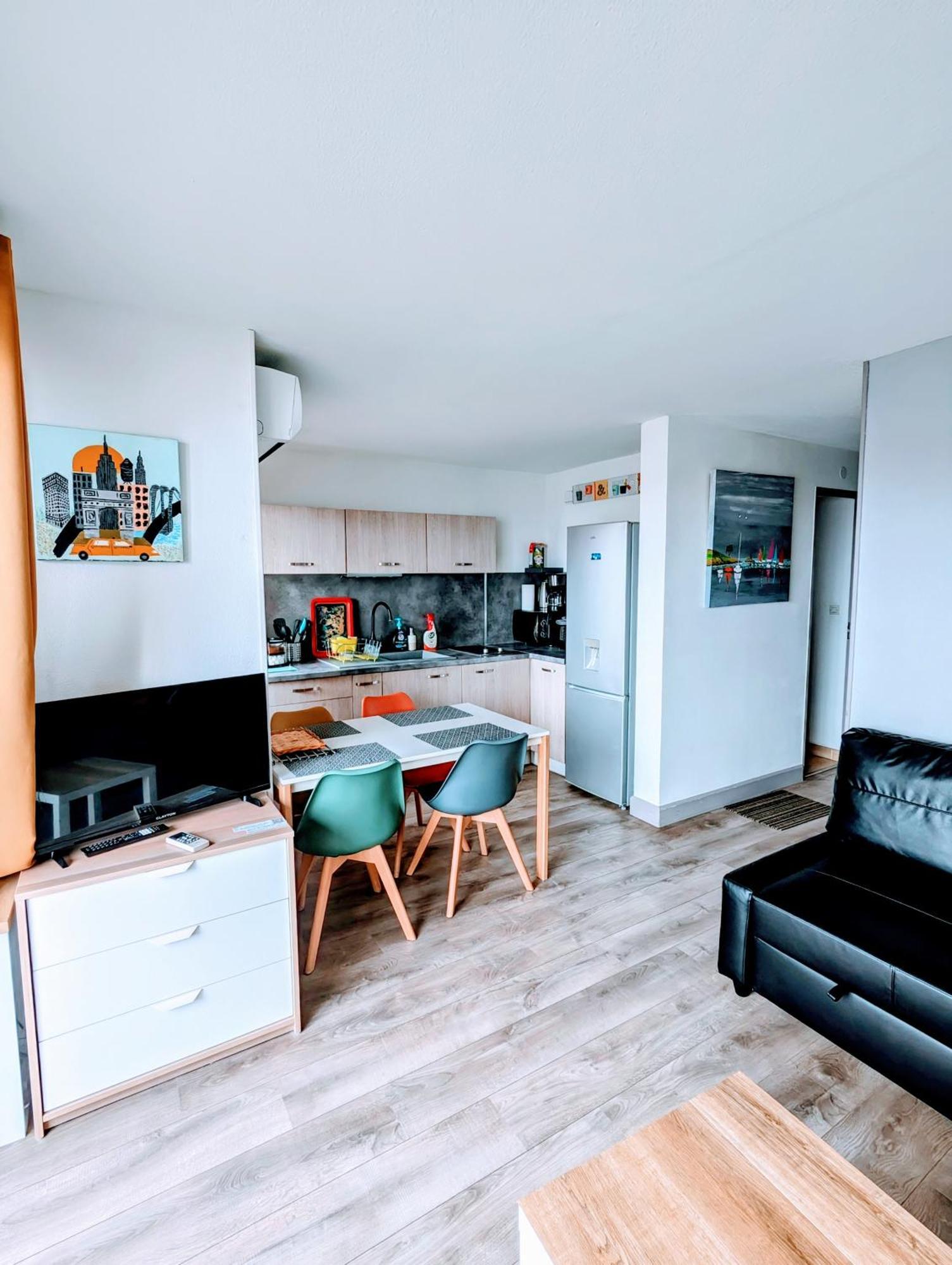 T2 Climatise Vue Sur Mer, Wifi, Piscine Et Parking Sète Eksteriør billede